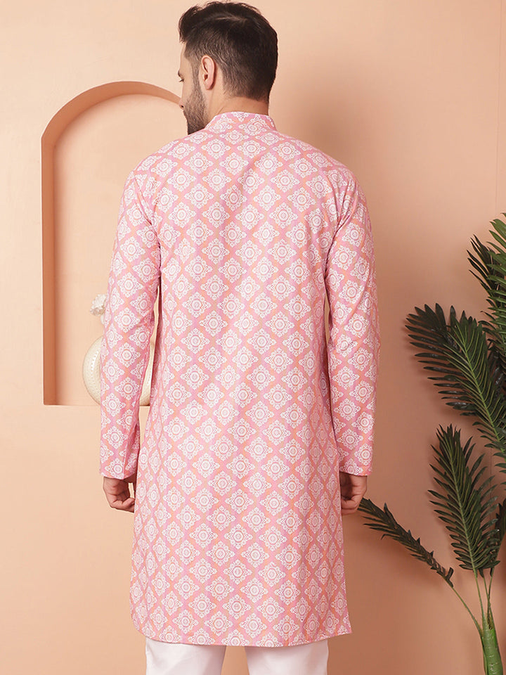 Men Peach And White Floral Printed Kurtas