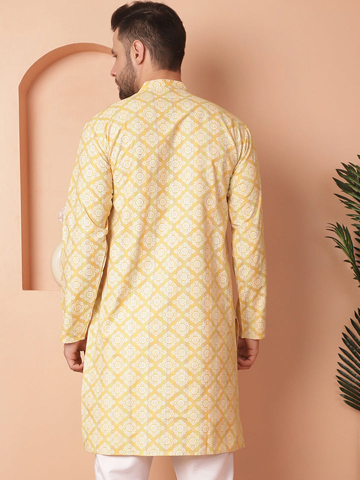 Men Yellow And White Floral Printed Kurtas