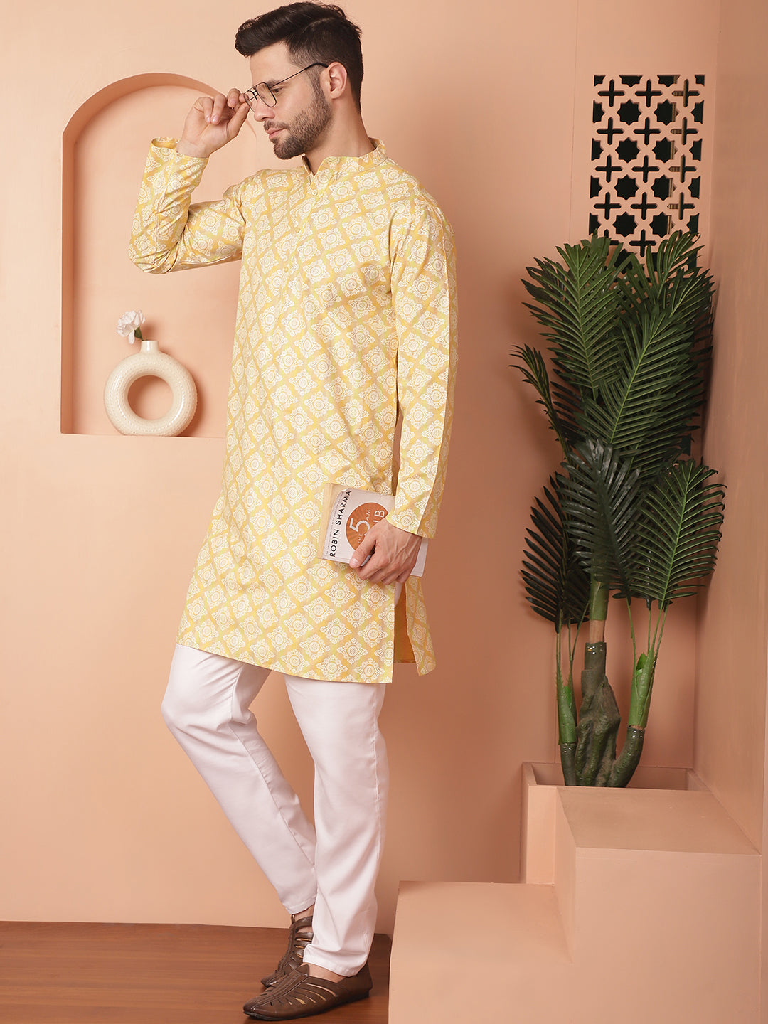 Men Yellow And White Floral Printed Kurtas