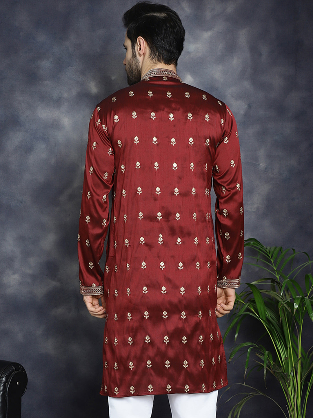 Men'S Maroon Chikankari Embroidered Kurtas