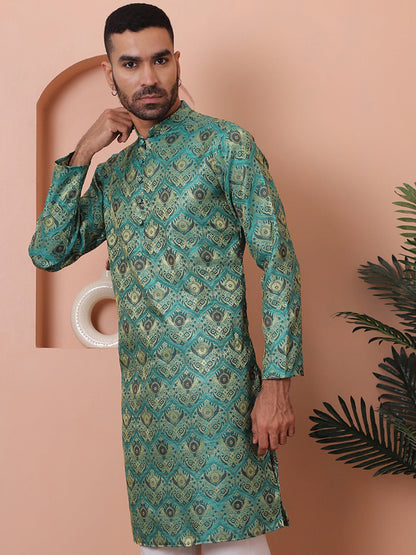 Men Green Silk Blend Straight Kurtas.