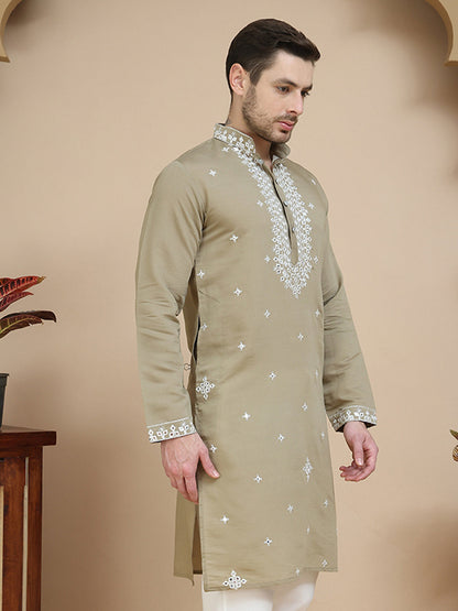 Men'S Embroidered Kurtas
