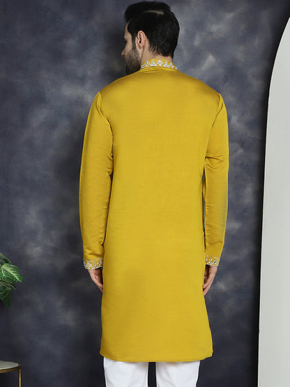 Men'S Embroidered Kurtas