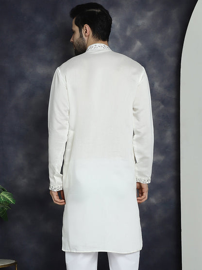 Men'S Embroidered Kurtas