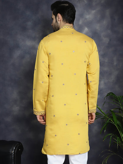 Men'S Sequins Embroidered Kurtas