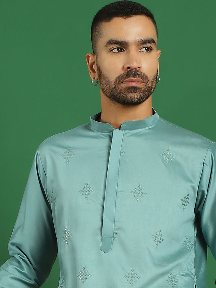 Men Blue Embroidered And Sequence Kurtas
