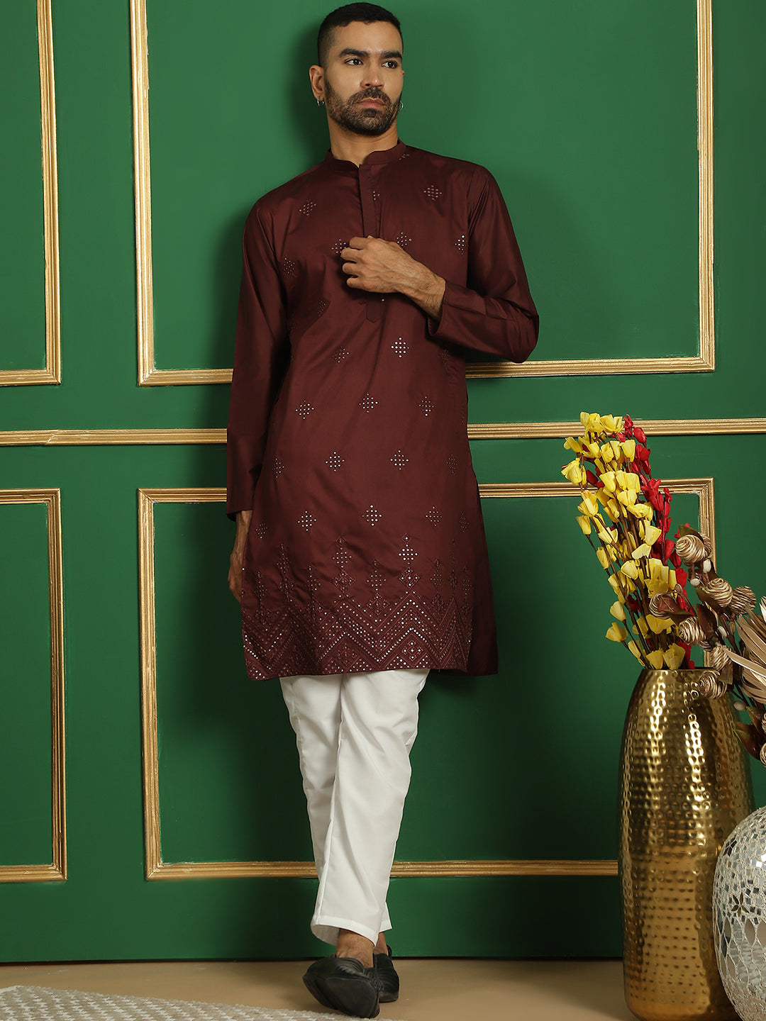 Men Maroon Embroidered And Sequence Kurtas