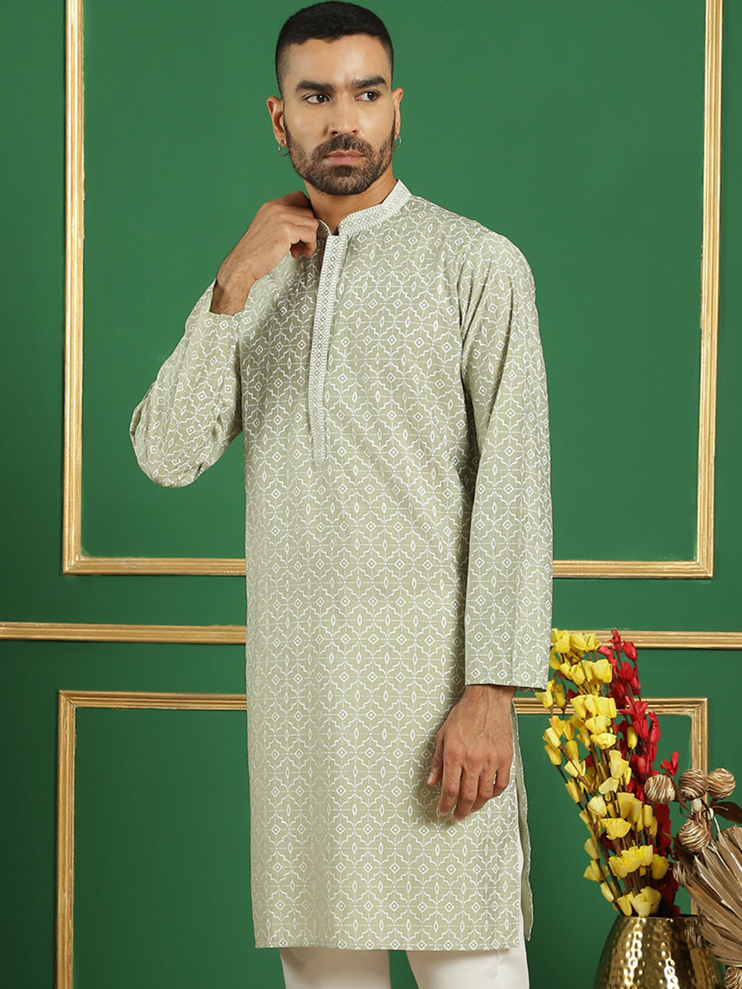 Men Blue Embroidered And Sequence Kurtas