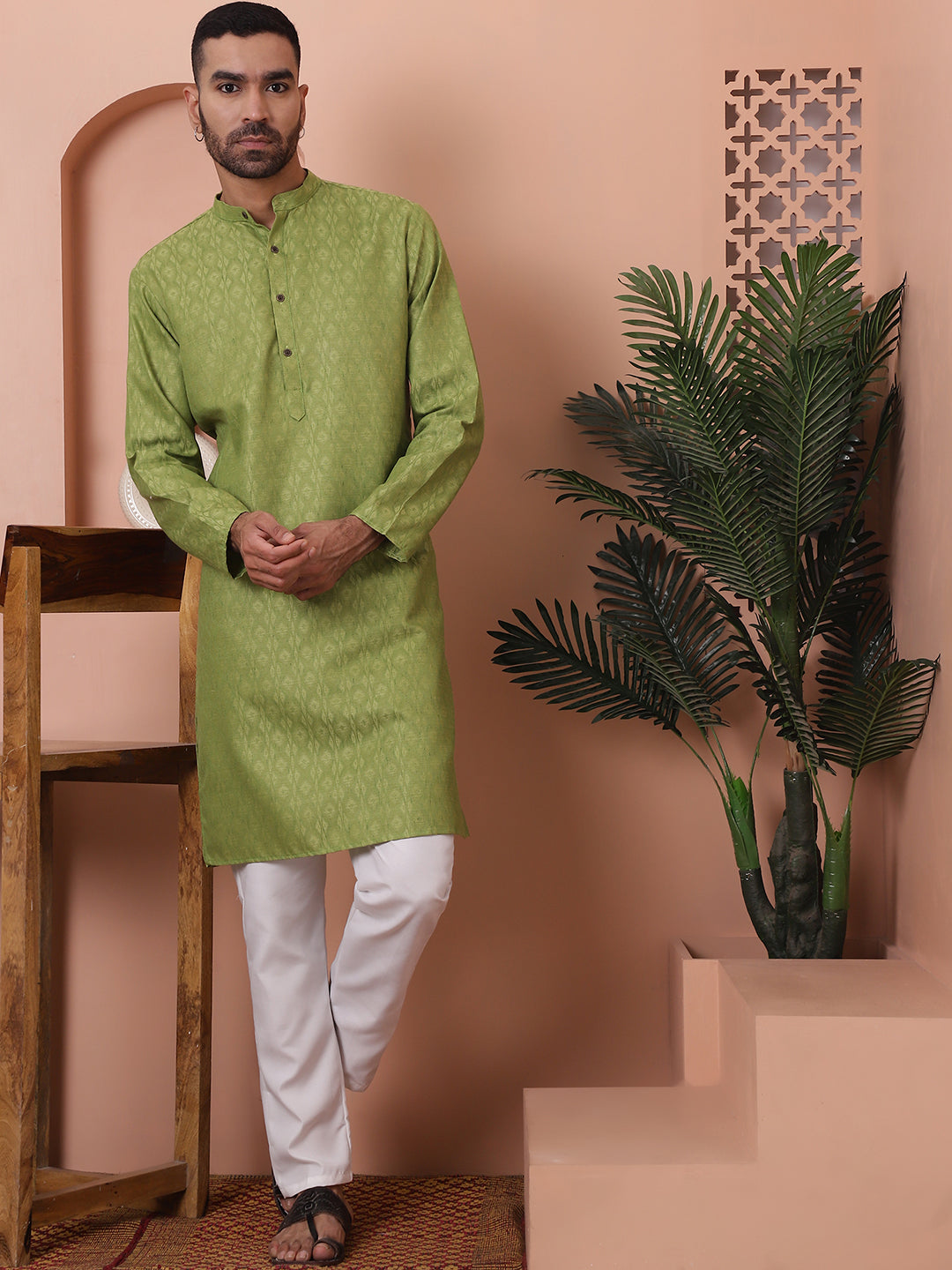 Men Green Woven Design Cotton Kurtas.
