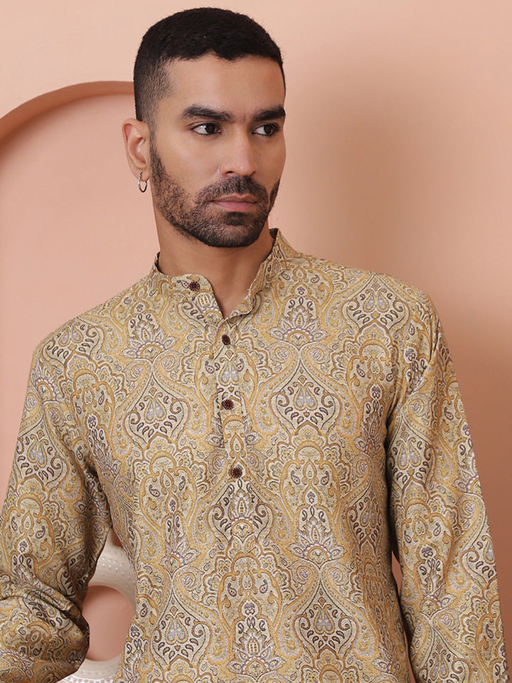 Men Printed Cotton Kurtas.