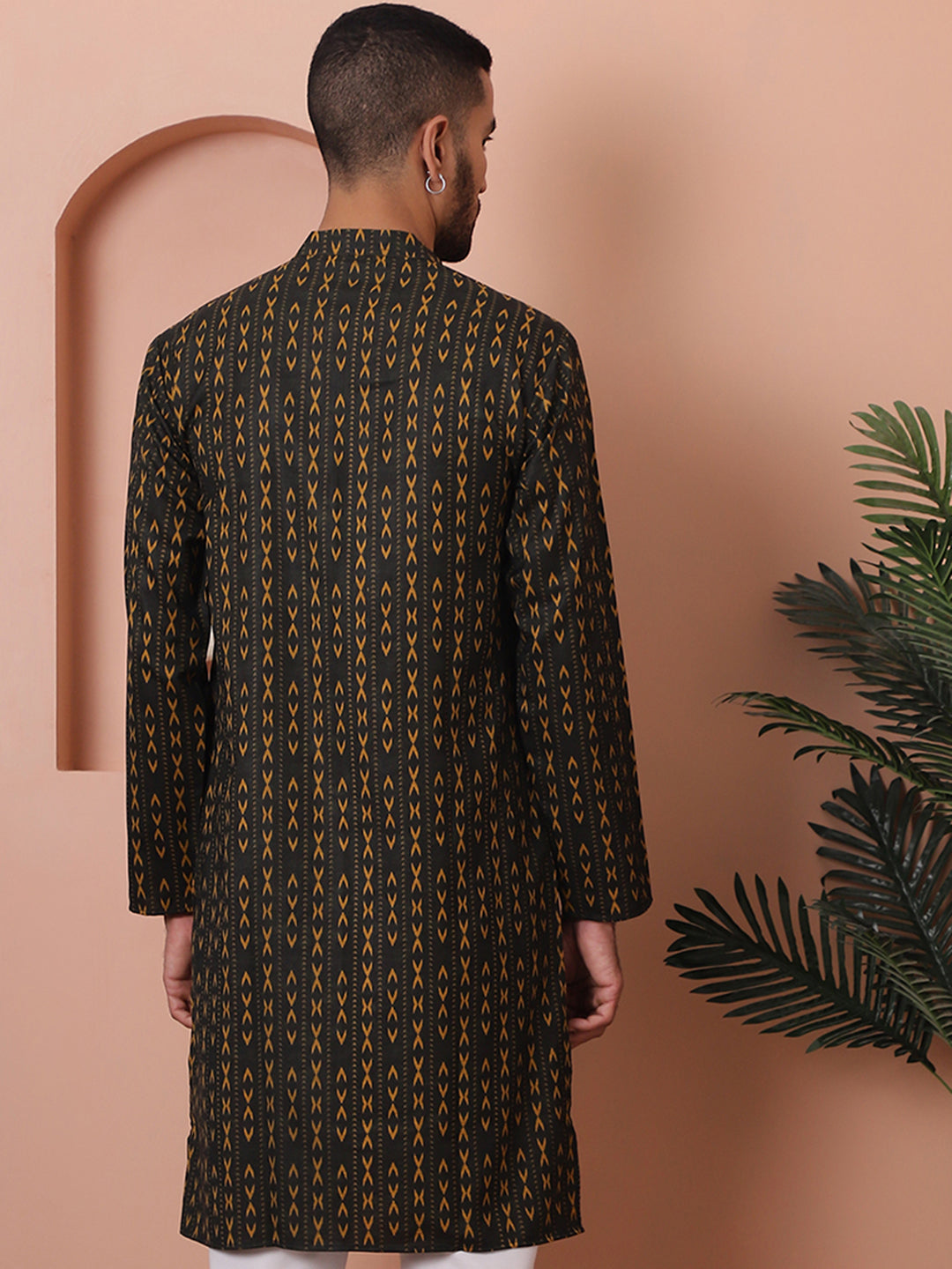 Men Printed Cotton Kurtas.