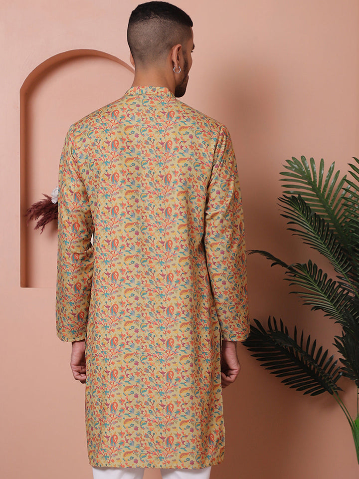 Men Printed Cotton Kurtas.