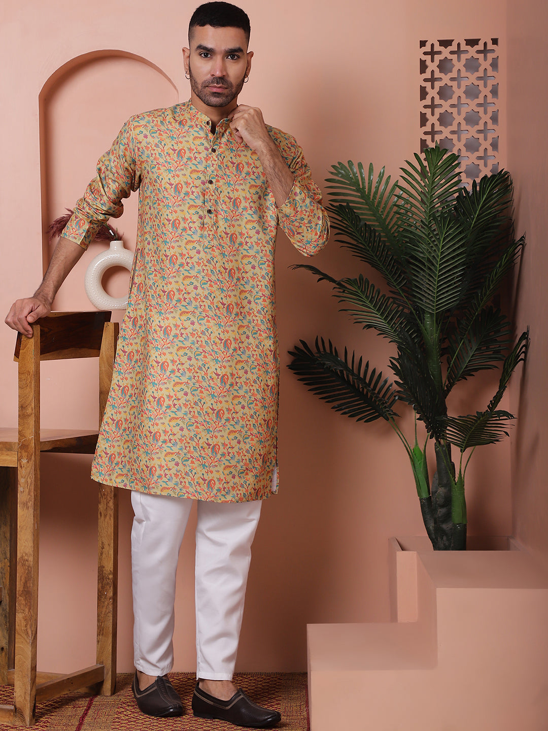 Men Printed Cotton Kurtas.