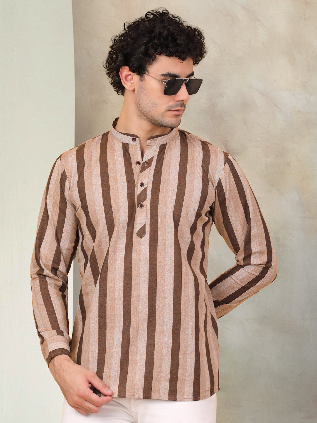 Men'S Beige Striped Short Kurtas