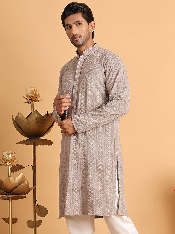 Embroidered &amp; Sequins Straight Kurtas For Men