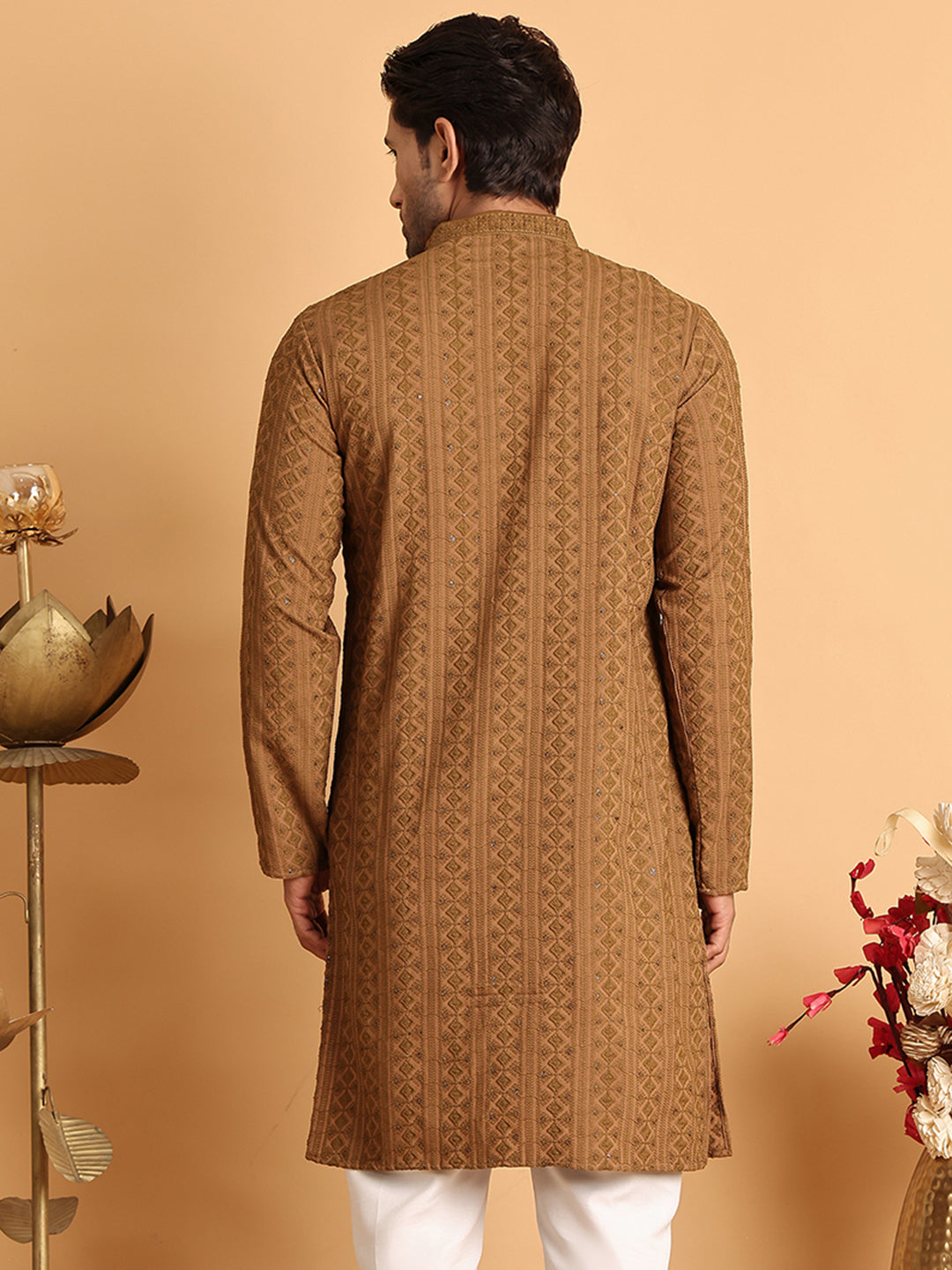 Embroidered &amp; Sequins Straight Kurtas For Men