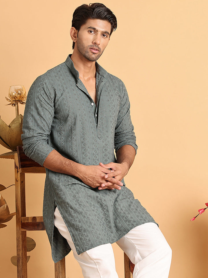 Embroidered &amp; Sequins Straight Kurtas For Men