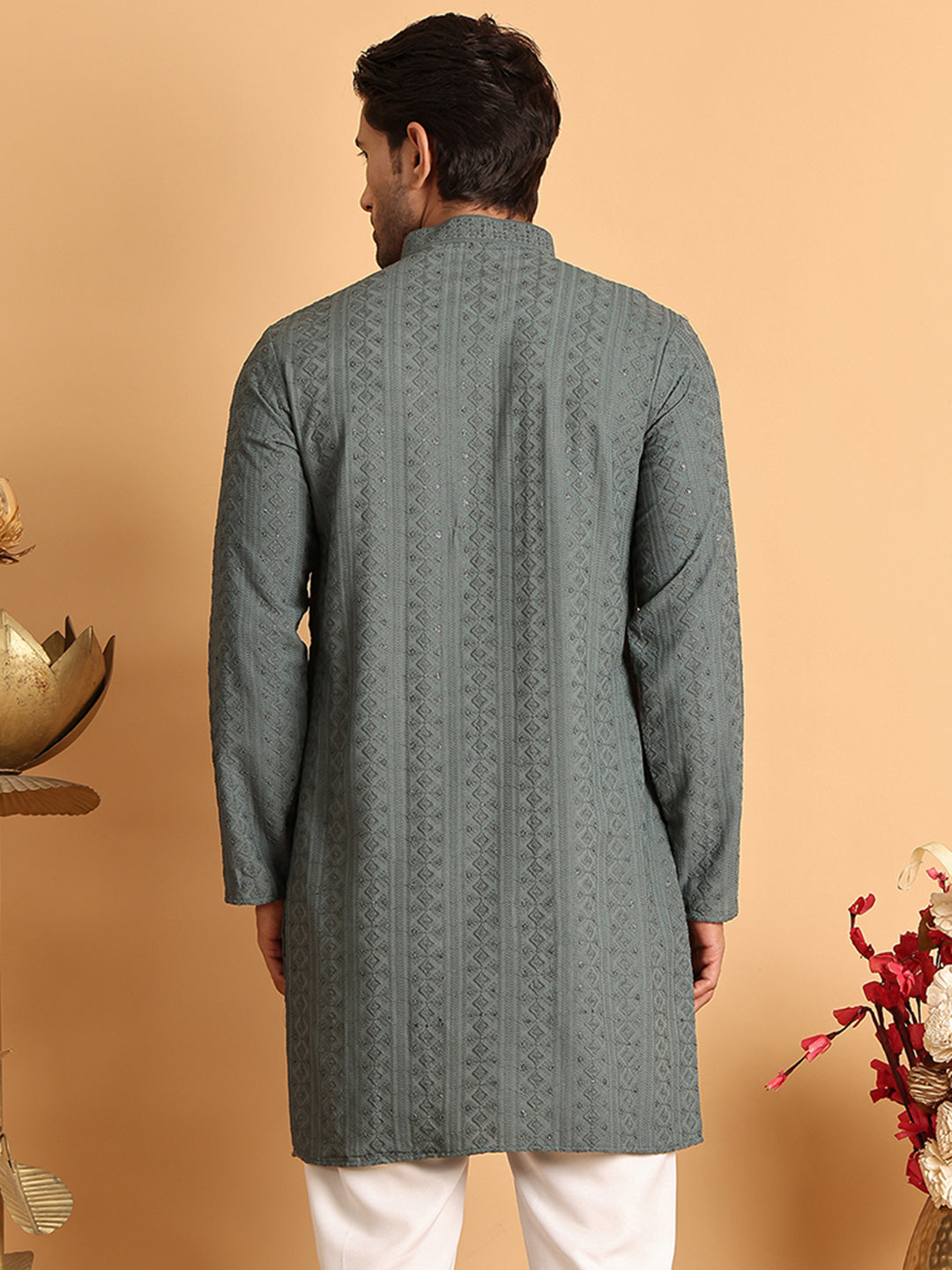 Embroidered &amp; Sequins Straight Kurtas For Men