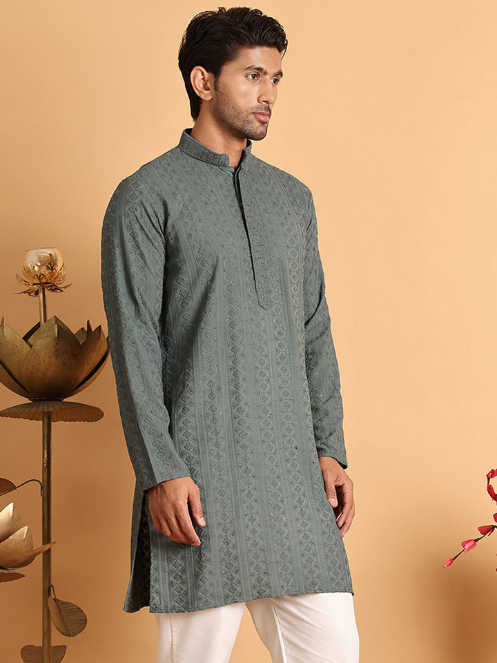 Embroidered &amp; Sequins Straight Kurtas For Men