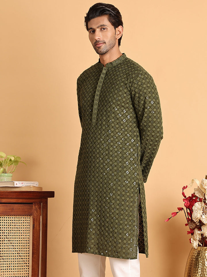 Embroidered &amp; Sequins Straight Kurtas For Men