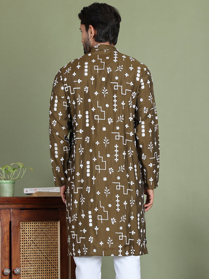 Embroidered Silk Blend Straight Kurtas.