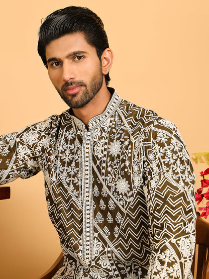 Floral Embroidery Silk Blend Kurtas For Men