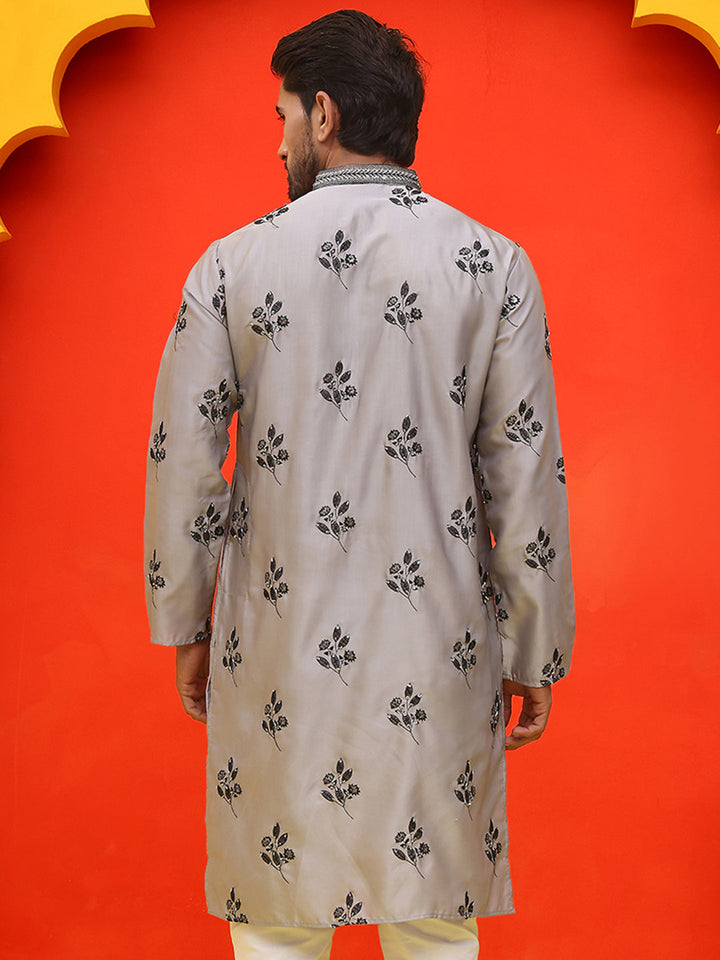 Chikankari Embroidered Kurtas For Men