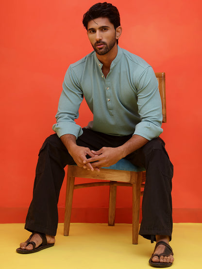 Solid Cotton Blend Short Kurta