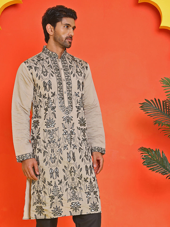 Embroidered &amp; Sequins Kurtas For Men