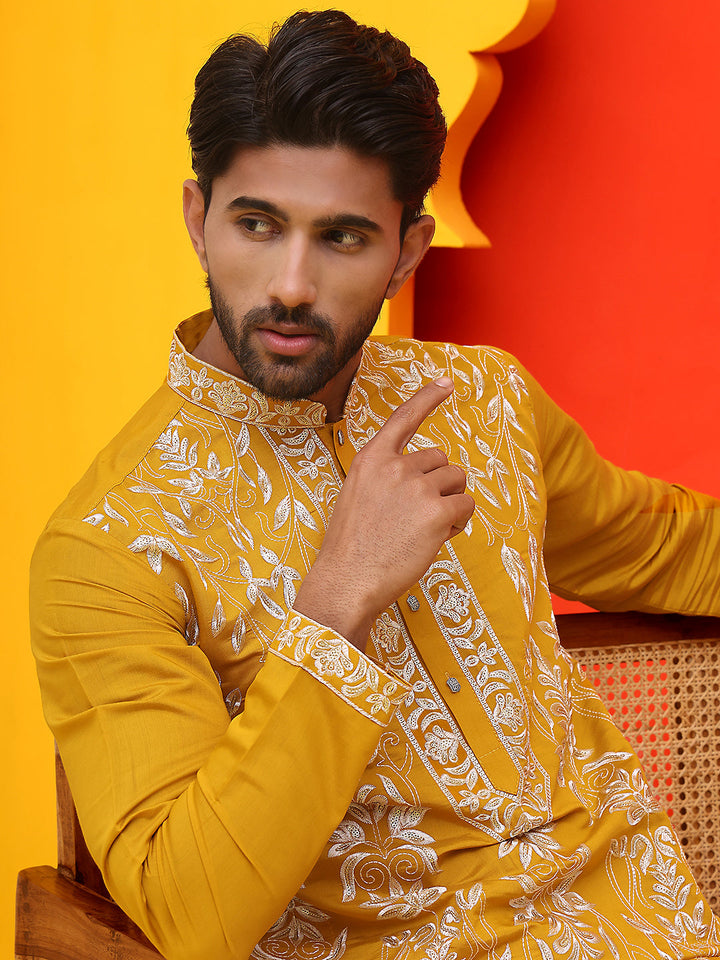 Embroidered &amp; Sequins Kurtas For Men