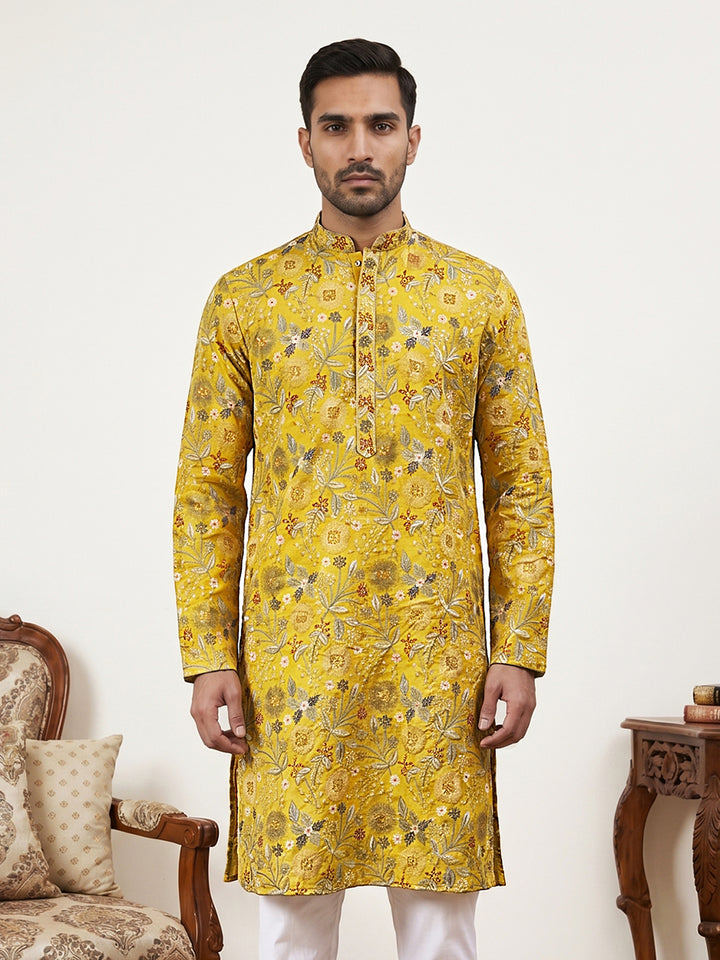 Silk Blend Floral Embroidered Kurta