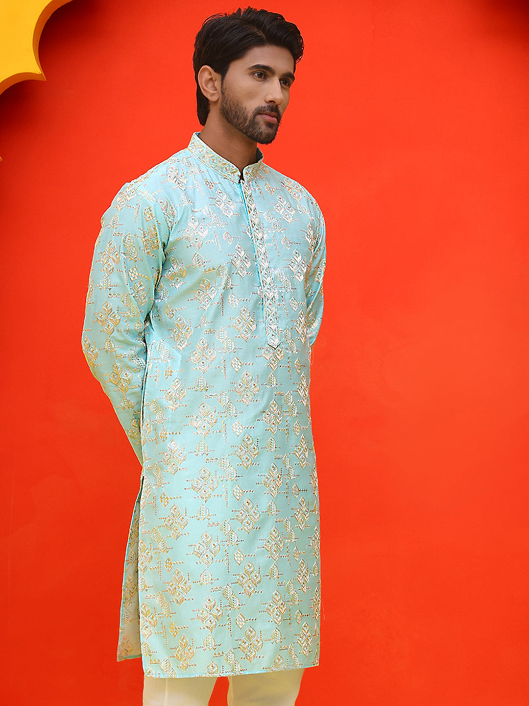 Men'S Embroidered Kurtas