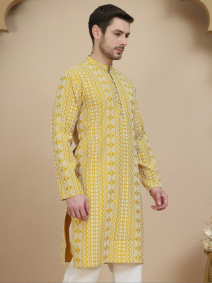 Geometric Print Silk Blend Straight Kurtas For Men
