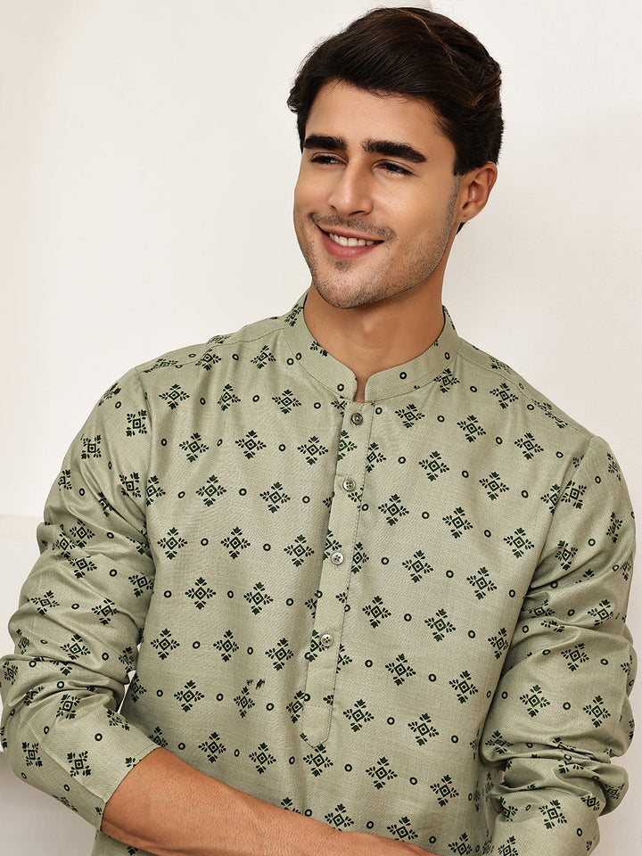 Traditional Floral Printed Kurta For Men