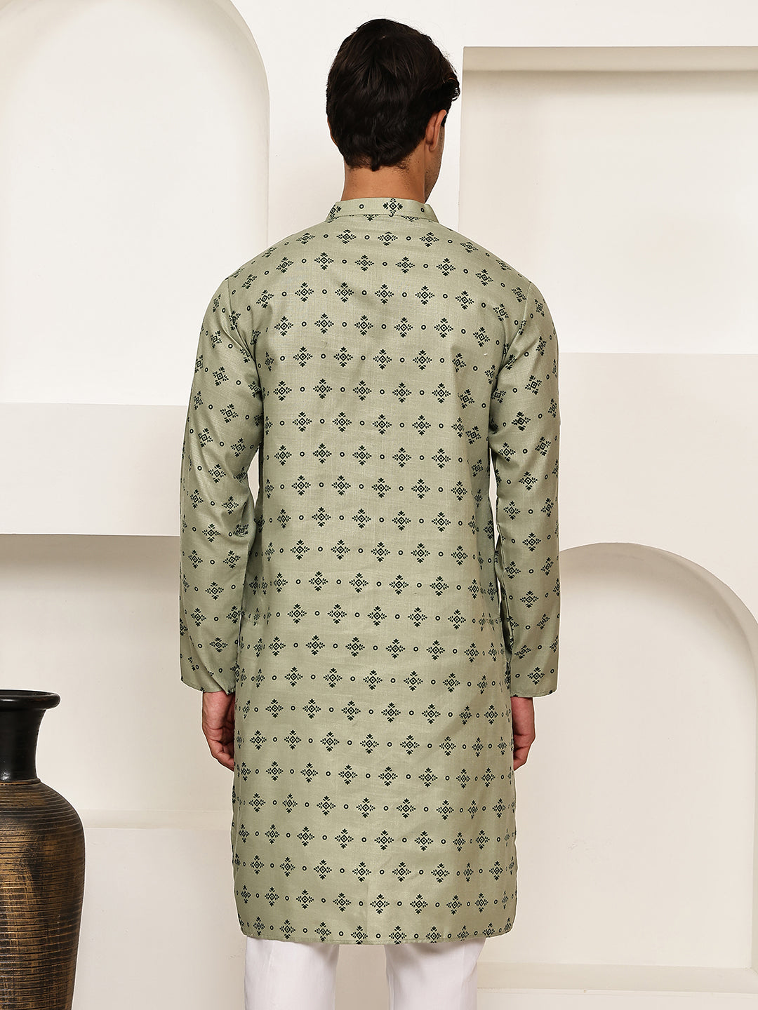 Traditional Floral Printed Kurta For Men