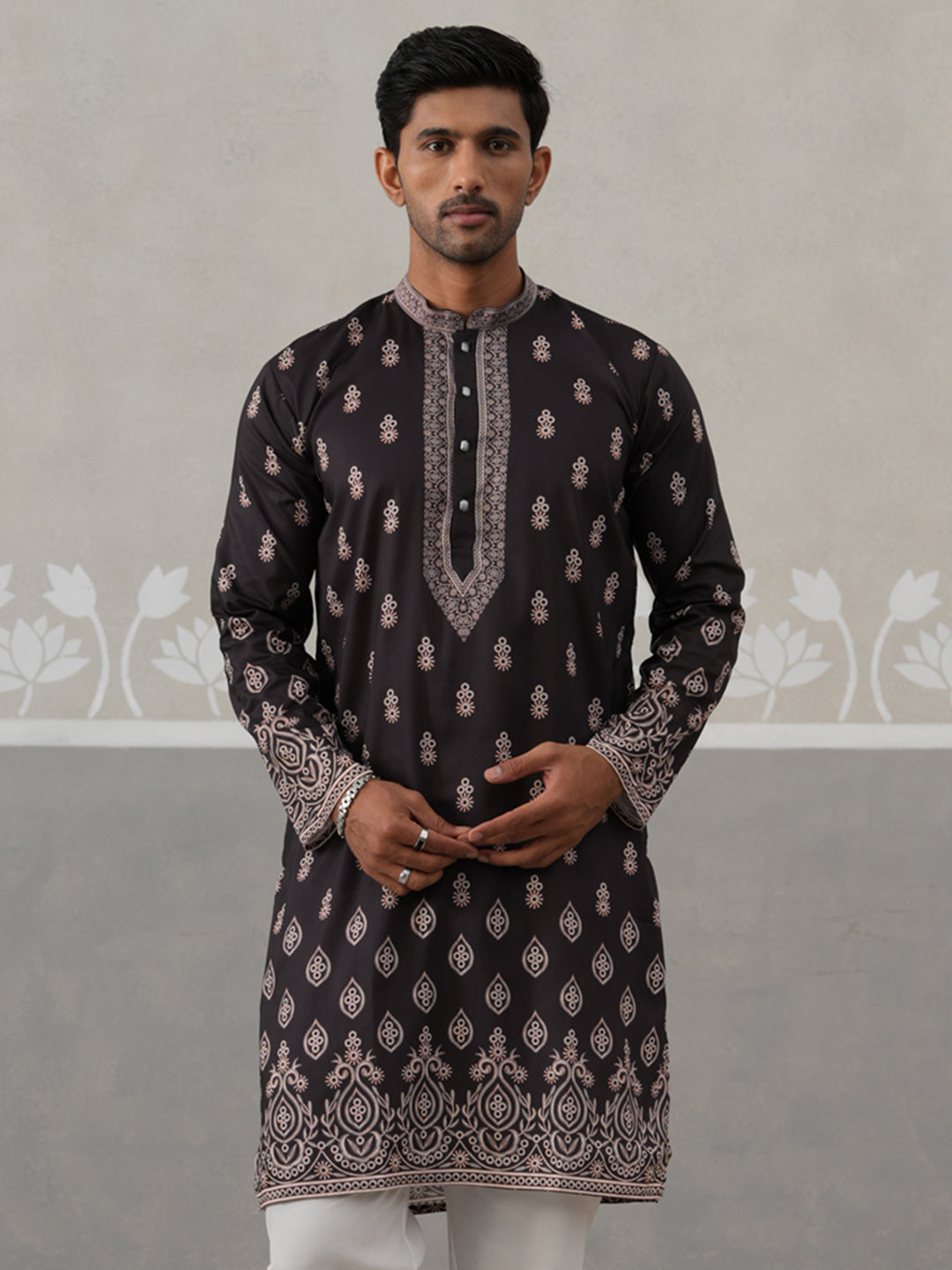 Men’S Ethnic Black Kurta With Traditional Print