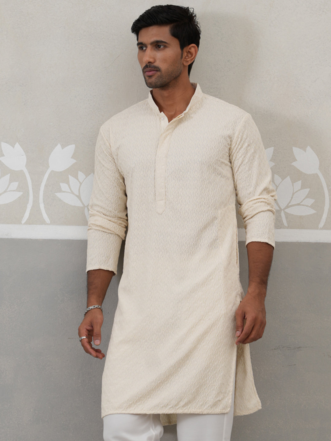 Men Embroidered Viscose Rayon Kurta