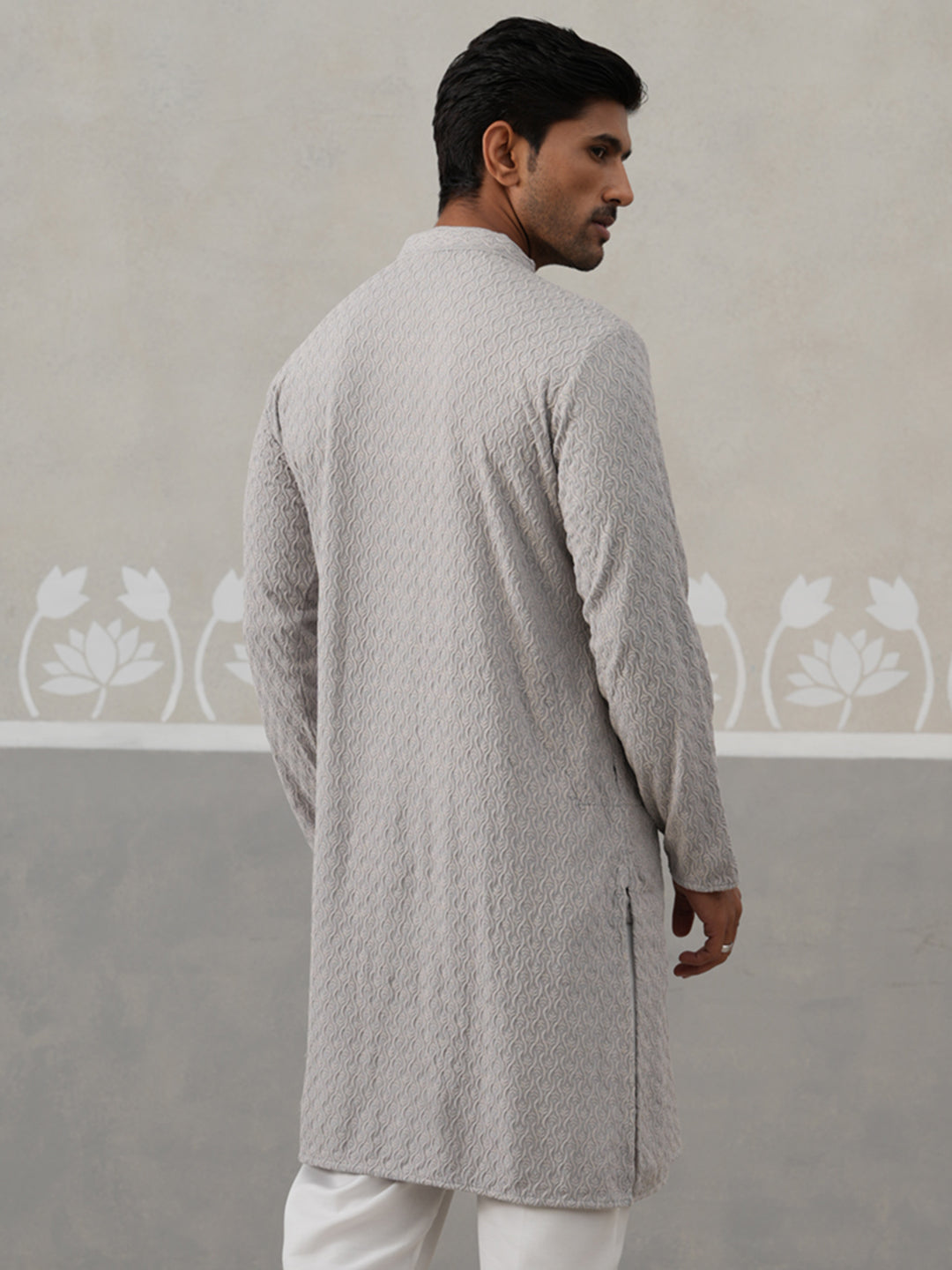 Men Embroidered Viscose Rayon Kurta