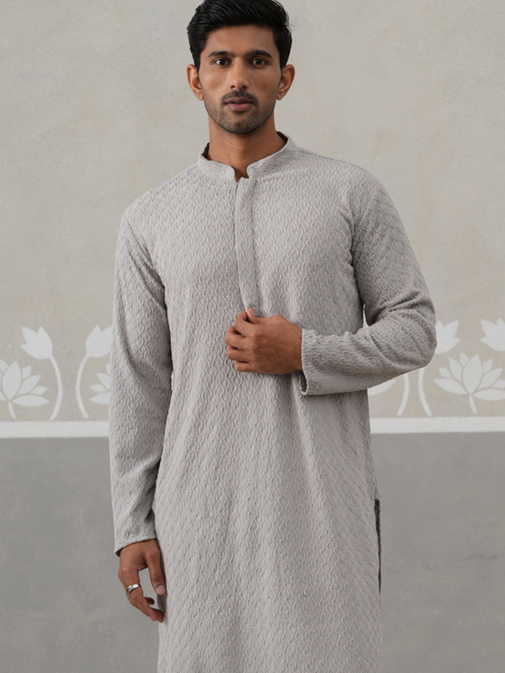 Men Embroidered Viscose Rayon Kurta