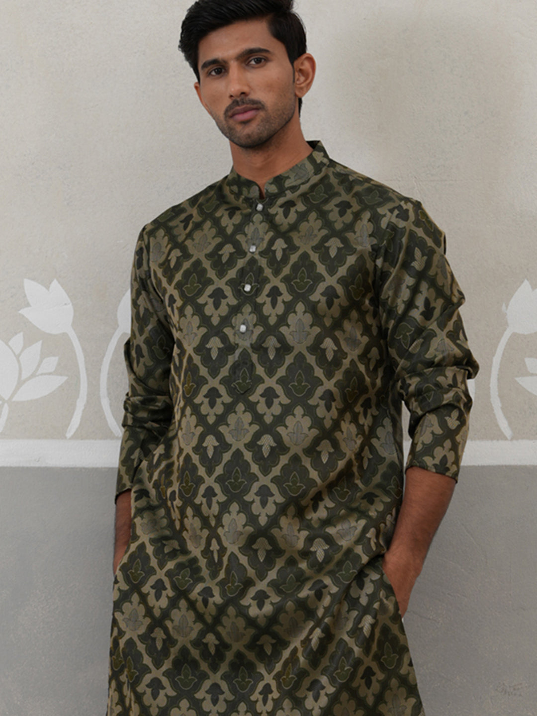 Silk Blend Woven Design Kurta.