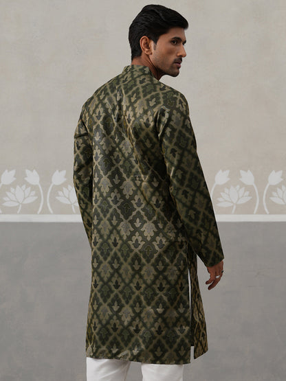 Silk Blend Woven Design Kurta.