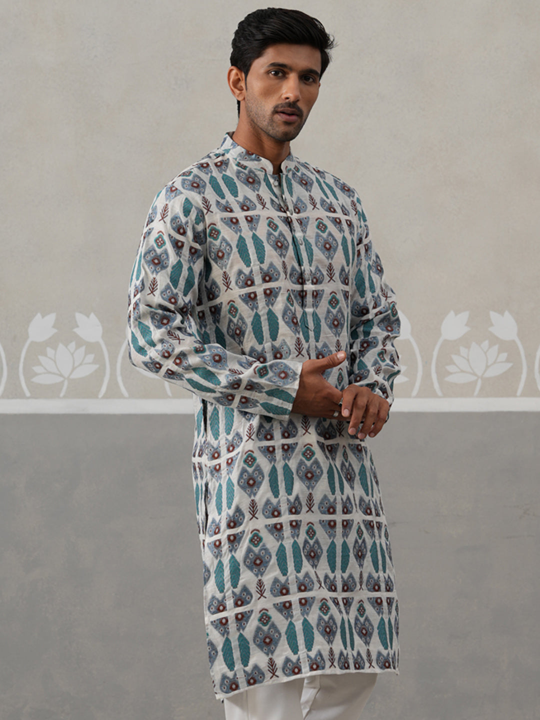 Silk Blend Woven Design Kurta.