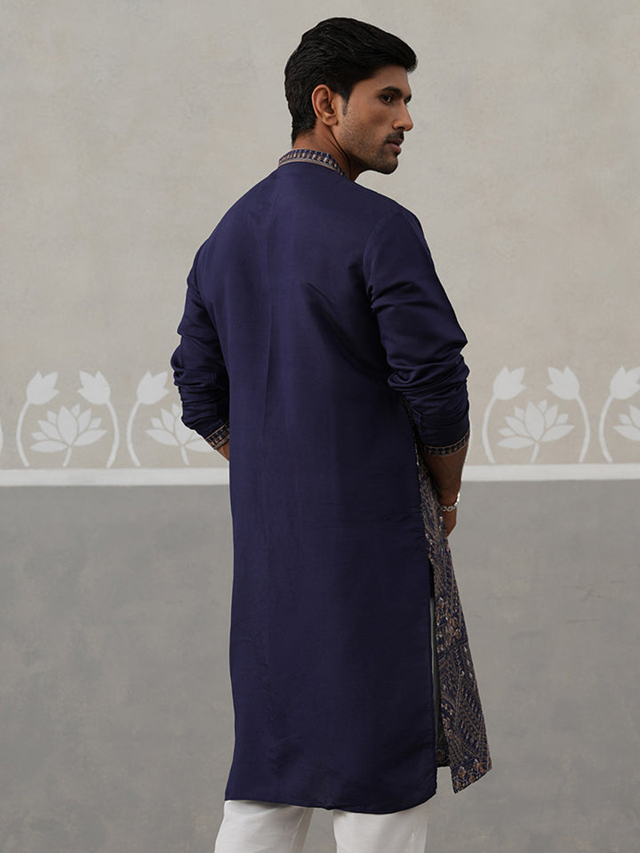 Traditional Embroidered Kurta For Men