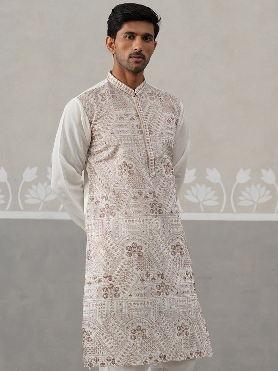 Traditional Embroidered Kurta For Men