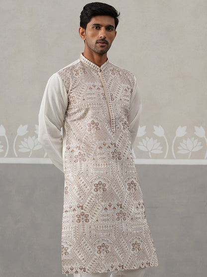 Traditional Embroidered Kurta For Men