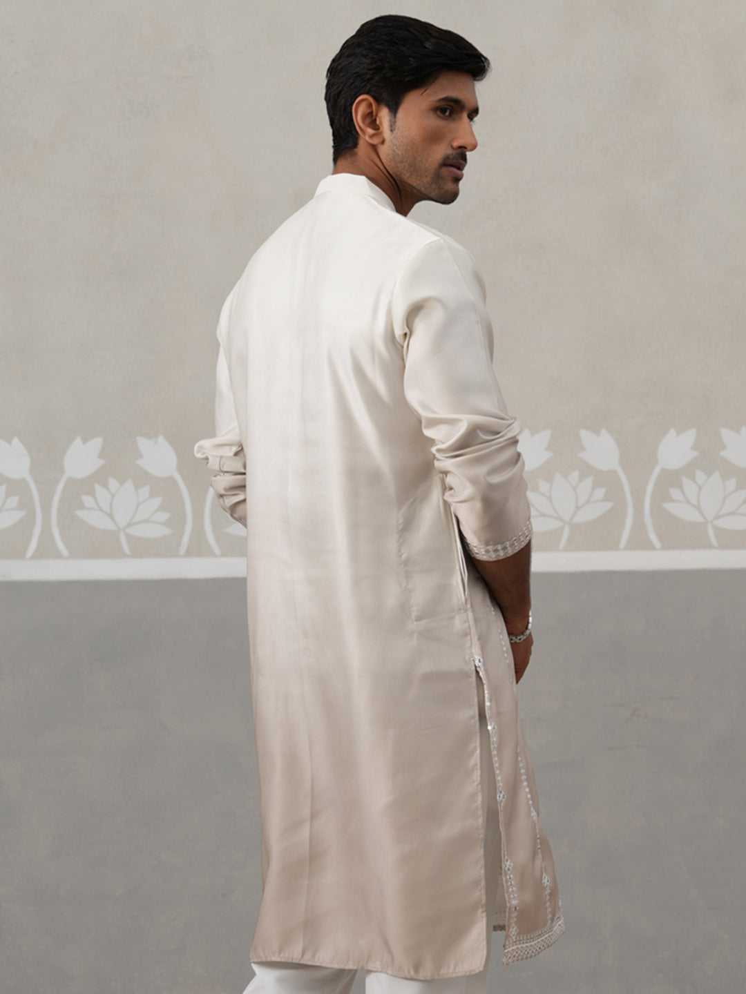 Silk Blend Mirror Work Kurta