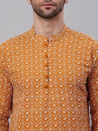 Men'S Embroidered Kurtas
