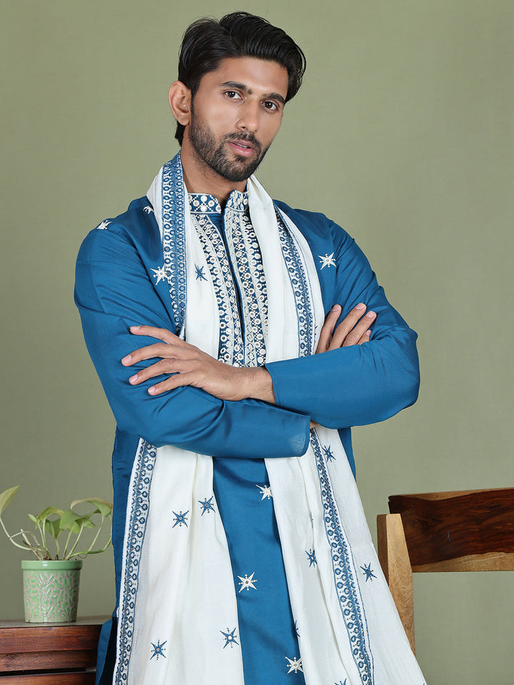 Embroidered Silk Blend Kurta With White Dupatta