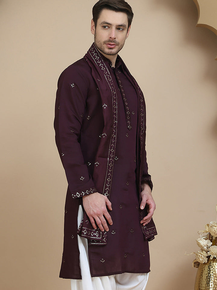 Embroidered Silk Blend Kurta With Matching Dupatta