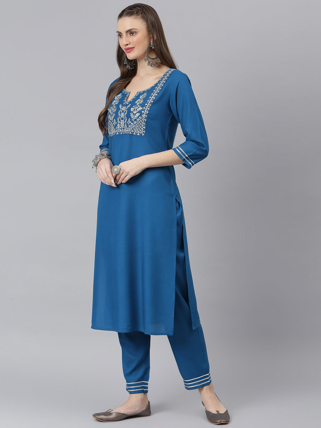 Women Embroidered Rayon Straight Kurta Pant Set (Pre-Order)
